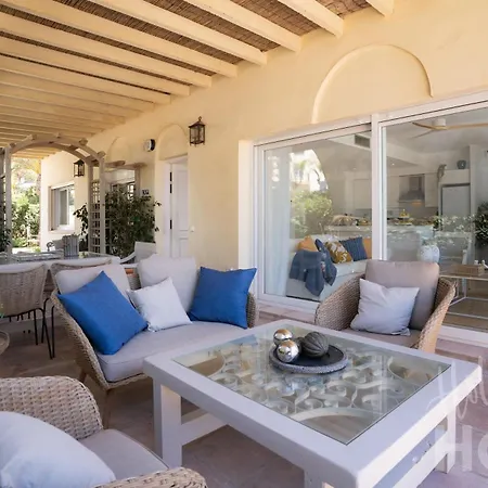 Beachfront Elviria Ii,sea Views, Lovely Terrace And Pool *